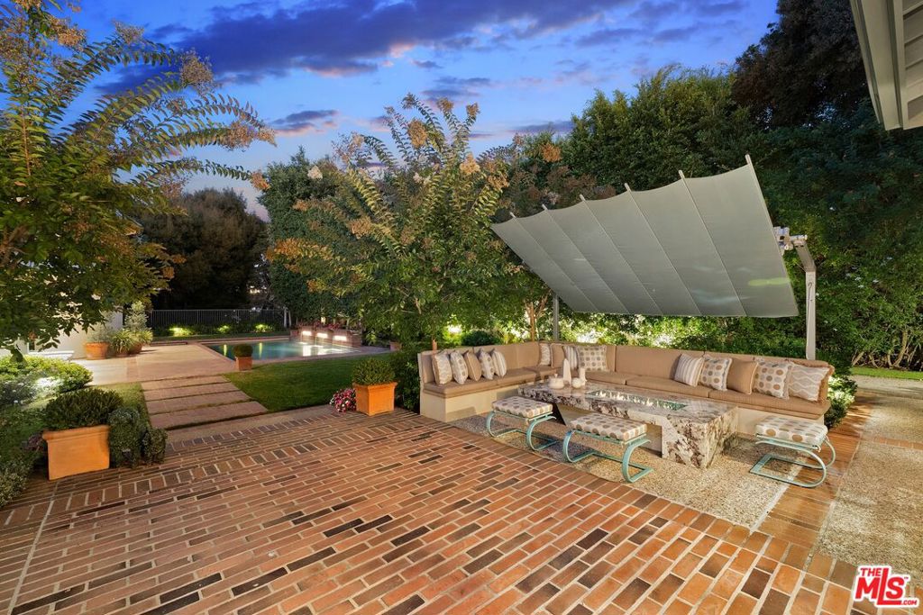 MLS #25488325 img 24