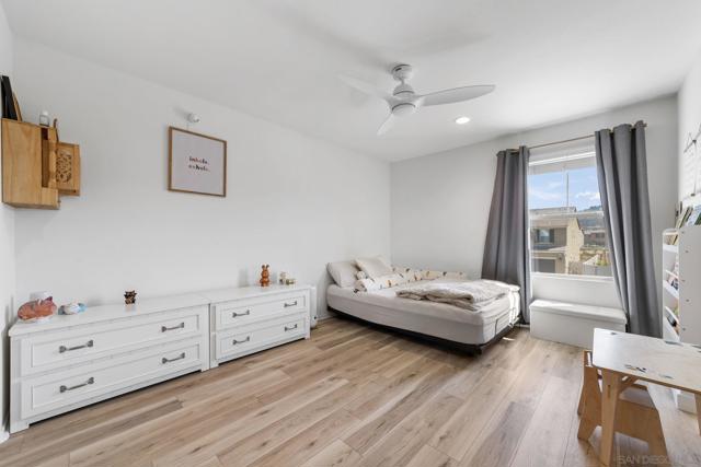 27983 Moosa Creek Way, Valley Center CA: https://media.crmls.org/mediaz/7ad794ab-56fd-49c6-ba69-666210343a02.jpg