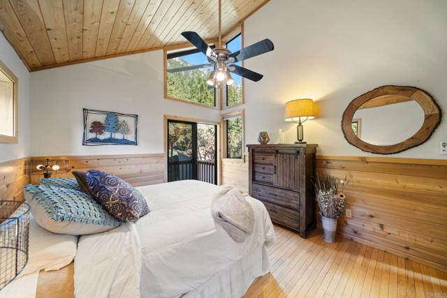 Detail Gallery Image 20 of 75 For 24938 Roble Drive, Idyllwild,  CA 92549 - 3 Beds | 2/1 Baths