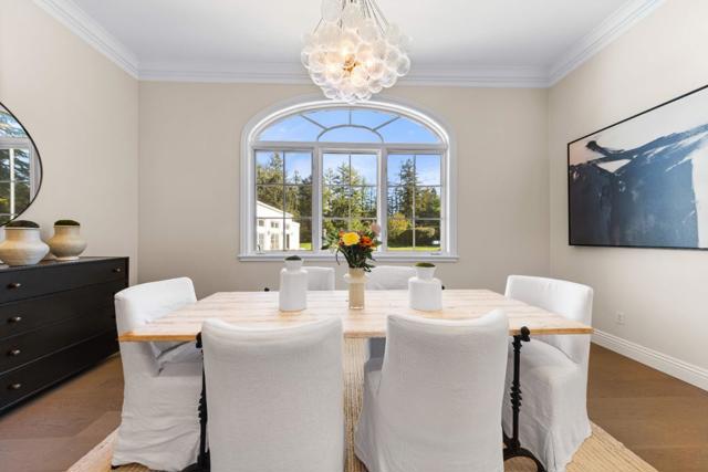 291 Atherton Avenue, Atherton CA: https://media.crmls.org/mediaz/7ad85f2c-75c5-4d55-8d78-148bc21d52ea.jpg