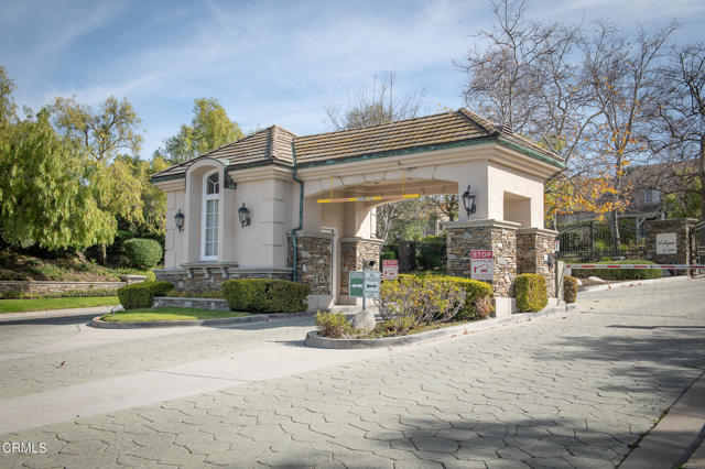 2844 Capella Way, Thousand Oaks CA: https://media.crmls.org/mediaz/7ad8aa52-b7ba-4c5b-919b-7845d6914b58.jpg