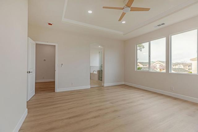 9135 Desiderio Way, Gilroy CA: https://media.crmls.org/mediaz/7ad967cb-9094-4f22-9b8b-d4d771e6ef8c.jpg