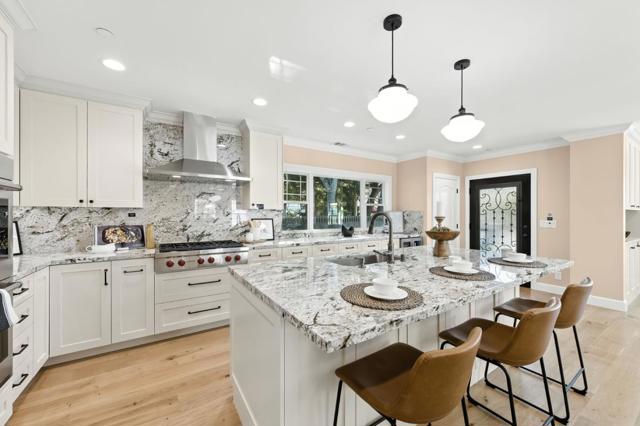 30 16th Avenue, San Mateo CA: https://media.crmls.org/mediaz/7ad9e15a-946a-44cf-8a60-7eb806349699.jpg