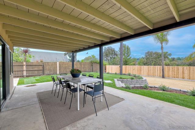 6630 Park Ridge Blvd, San Diego CA: https://media.crmls.org/mediaz/7ada4257-848a-44d0-b7d8-b3b82d2f1b5e.jpg