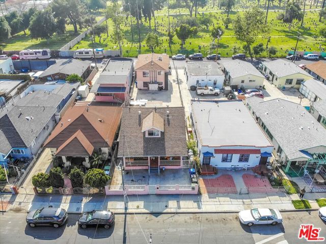 1817 Catalina Street, Los Angeles, California 90006, 7 Bedrooms Bedrooms, ,5 BathroomsBathrooms,Single Family Residence,For Sale,Catalina,24388191