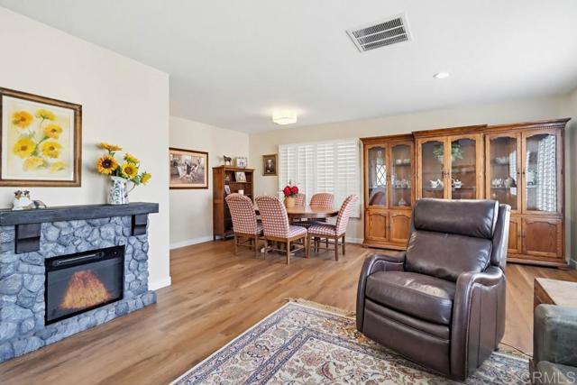 Detail Gallery Image 5 of 54 For 5229 Don Valdez Dr, Carlsbad,  CA 92010 - 2 Beds | 2 Baths