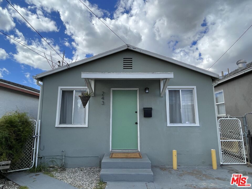 243 S Kern Avenue, Los Angeles, CA 90022