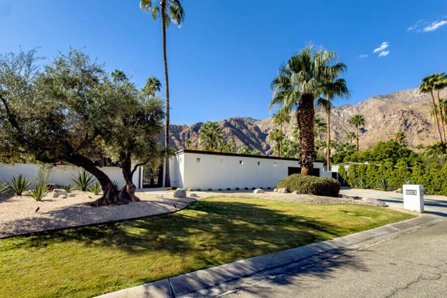903 W Regal Drive, Palm Springs, CA 92262