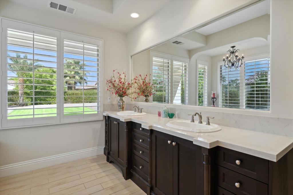 MLS #219136316DA image #19