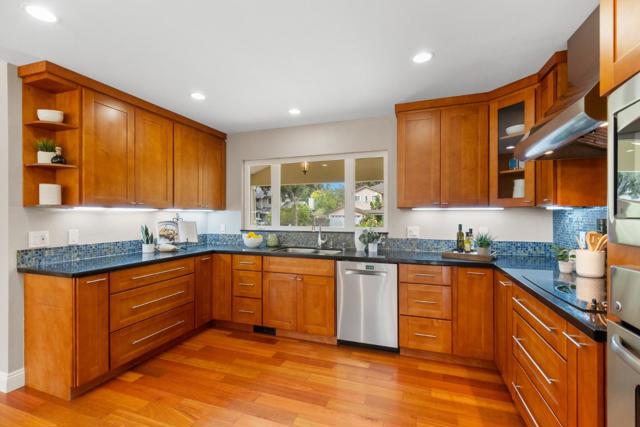 1098 Muir Way, Los Altos CA: https://media.crmls.org/mediaz/7adeaf62-21a5-4a8a-8ae9-a283d89c747b.jpg