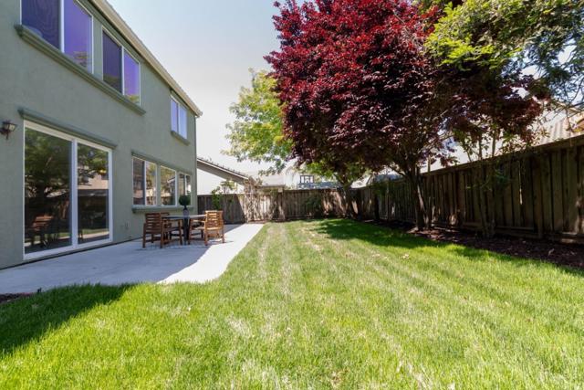 491 Danbury Place, Lathrop CA: https://media.crmls.org/mediaz/7adf0703-c81e-46e7-962d-df88ad0d05d3.jpg