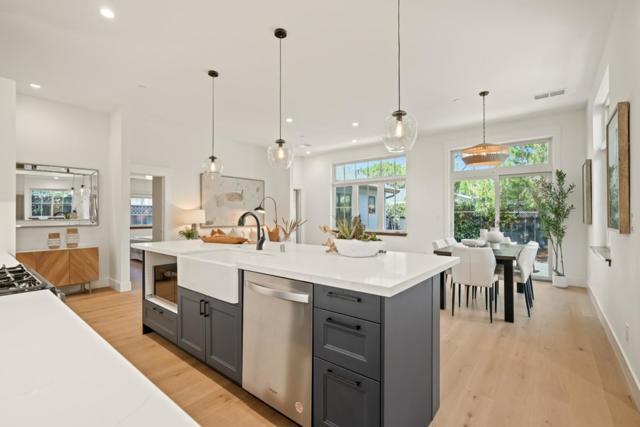 911 Peggy Lane, Menlo Park CA: https://media.crmls.org/mediaz/7adf28a8-dd55-4154-813f-38d9fbbb6723.jpg