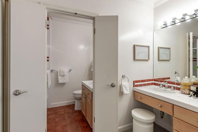 635 Occidental Avenue, San Mateo CA: https://media.crmls.org/mediaz/7ae0b2e5-14f9-4cd5-8ee0-5d4b54b7e70d.jpg