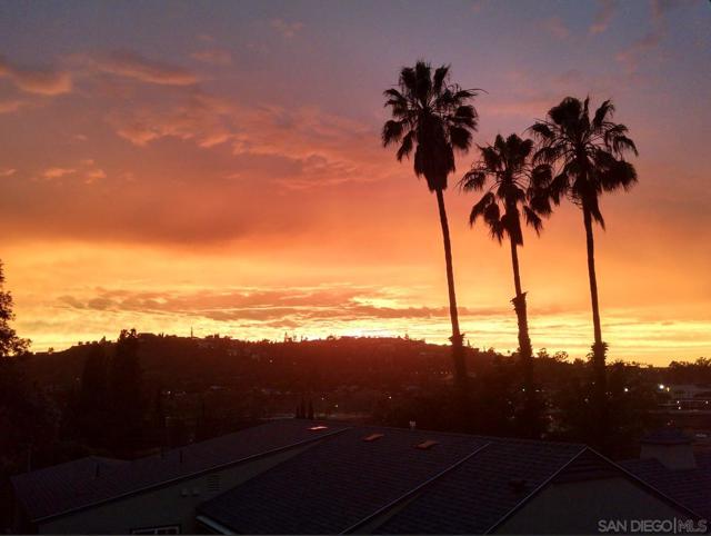 3958 Kenwood Dr, Spring Valley CA: https://media.crmls.org/mediaz/7ae18d54-729d-4dbb-af80-ef1b2554814f.jpg