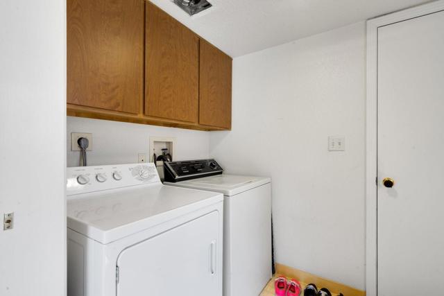 662 W Parr Avenue, Campbell CA: https://media.crmls.org/mediaz/7ae236e0-c504-4b56-8bf1-a22f16460b0b.jpg