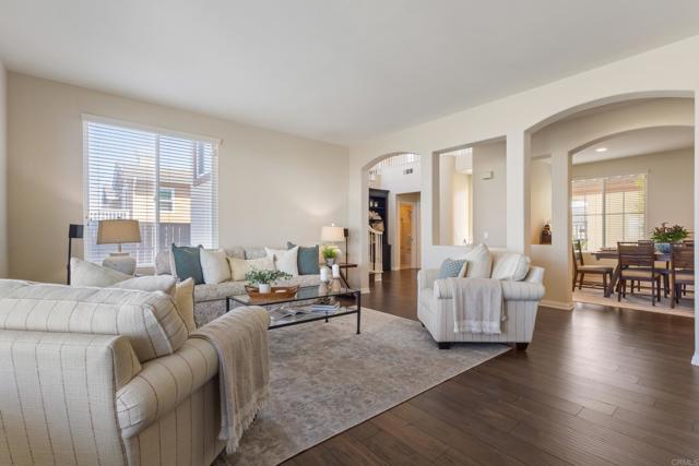 Detail Gallery Image 12 of 72 For 2152 Rocky Point Way, San Marcos,  CA 92078 - 5 Beds | 4 Baths