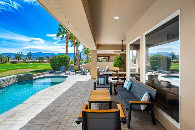 80305 Cedar, La Quinta CA: https://media.crmls.org/mediaz/7ae3033b-39c1-4704-ab01-b1e51df1281a.jpg