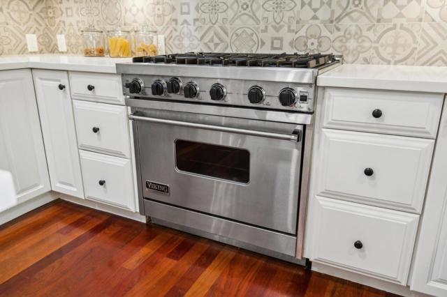 3003 Canyon Road, Burlingame CA: https://media.crmls.org/mediaz/7ae36a3f-59b5-4307-b5ae-1788b9f3bacd.jpg