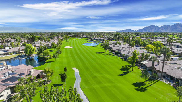 184 Ranch View Circle, Palm Desert, CA 92211