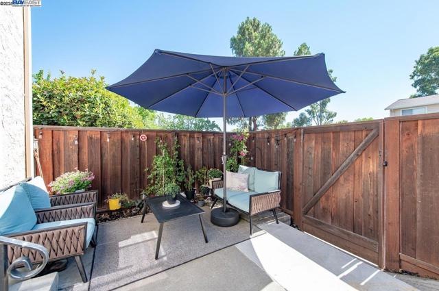 3732 Carrigan Cmn, Livermore CA: https://media.crmls.org/mediaz/7ae4099d-7652-4939-a5af-47971cd678ad.jpg