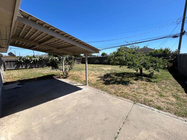 452 Vallejo Street, Salinas CA: https://media.crmls.org/mediaz/7ae49175-38e1-4651-b0cb-c28b0e61eb7a.jpg