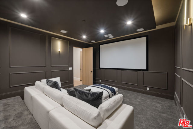 5036 Woodley Avenue, Encino CA: https://media.crmls.org/mediaz/7ae58e04-6d2c-4c2a-959b-d025691266b8.jpg