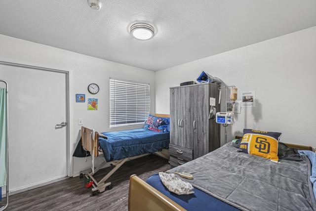 Detail Gallery Image 46 of 74 For 5979 Harps Ct, San Diego,  CA 92114 - – Beds | – Baths