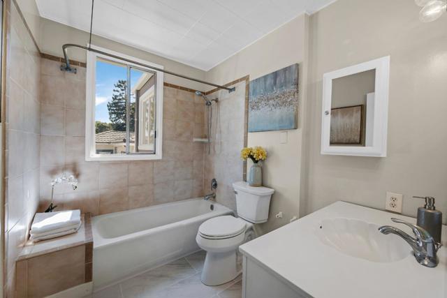 443 Lomita Avenue, Millbrae CA: https://media.crmls.org/mediaz/7ae80490-98fa-41b2-8e8a-f4fb6c45f2c5.jpg