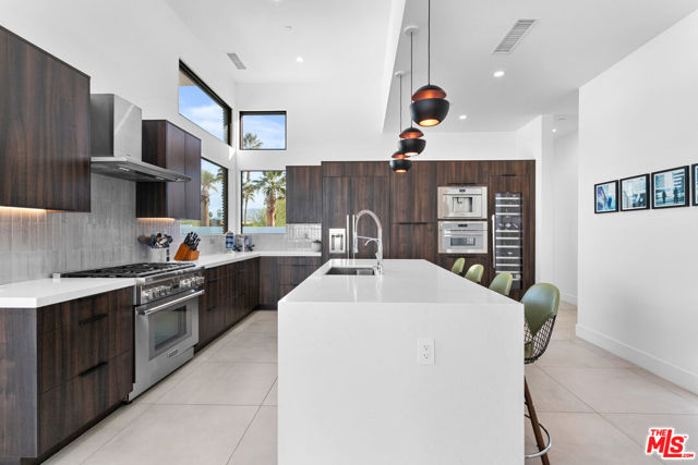 71108 Patricia Park Place, Rancho Mirage CA: https://media.crmls.org/mediaz/7ae833f8-f4c3-46ce-9d09-a675ea5888ce.jpg