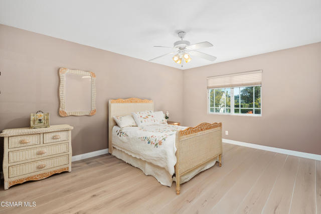 1455 Calle Colina, Thousand Oaks CA: https://media.crmls.org/mediaz/7ae923a9-586b-45e6-85a7-3241e8f5cad7.jpg