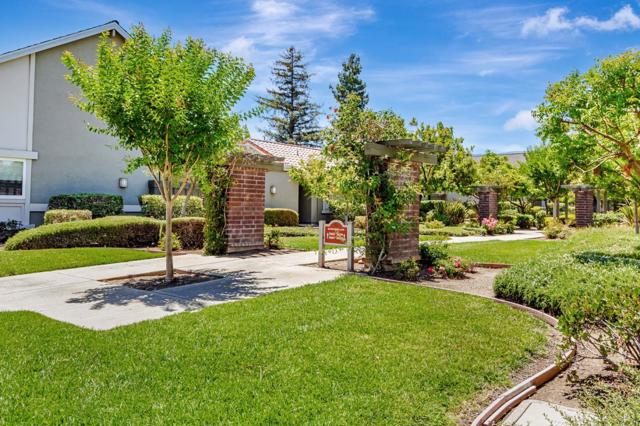 5651 Sunflower Lane, San Jose CA: https://media.crmls.org/mediaz/7aea140e-978e-4a7c-a9c9-269b582d0569.jpg