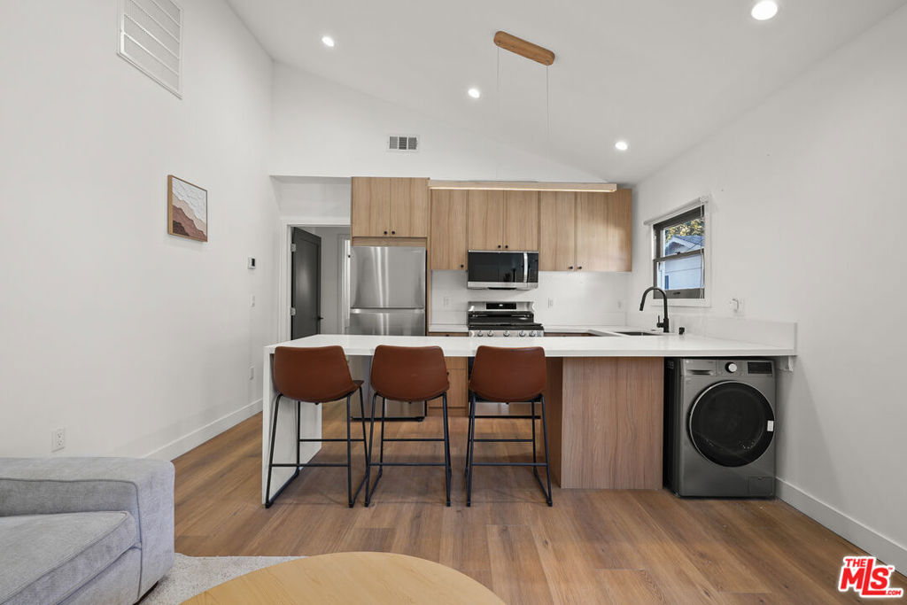 1333 N June Street #2