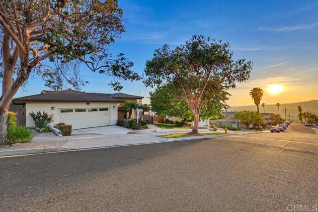 Detail Gallery Image 66 of 70 For 3539 Mount Laurence Dr, San Diego,  CA 92117 - 4 Beds | 3 Baths