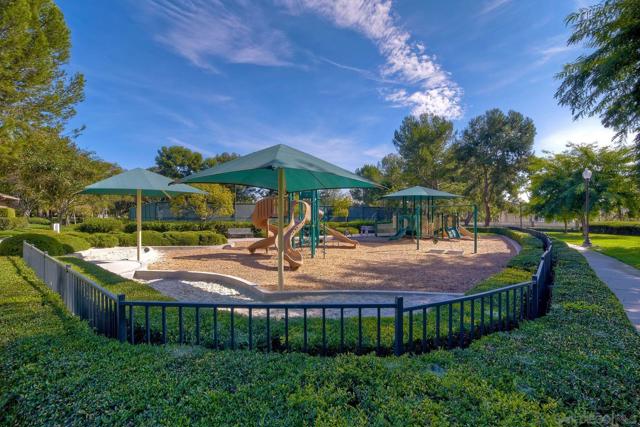 9633 West Canyon Terrace, San Diego CA: https://media.crmls.org/mediaz/7aec4194-e21d-40c7-928c-60d52073e27a.jpg