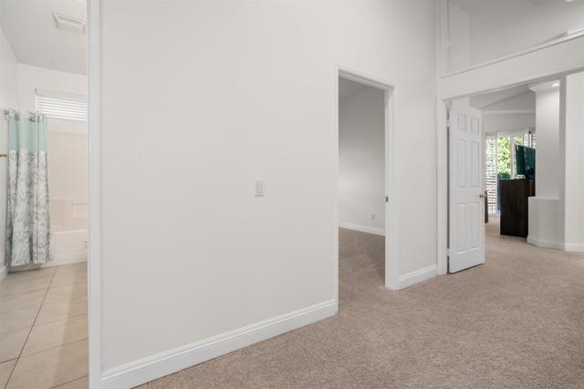 Detail Gallery Image 21 of 48 For 1 Corte Rossa, Lake Elsinore,  CA 92532 - 4 Beds | 2/1 Baths