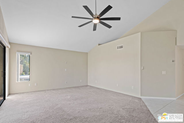 Image 4 of 33 For 35200 Cathedral Canyon Drive E39