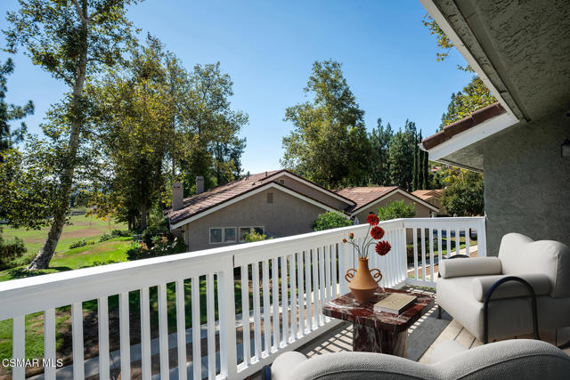 191 Rockrose Lane, Oak Park CA: https://media.crmls.org/mediaz/7aee5e1f-1714-4a15-bef6-93d053361327.jpg