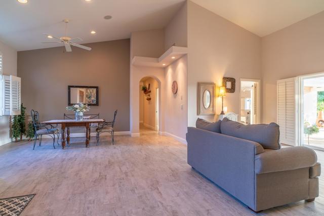 30646 Red Hawk Road, Valley Center CA: https://media.crmls.org/mediaz/7aefbf1b-786e-4398-bab0-83e64e9ff0c7.jpg