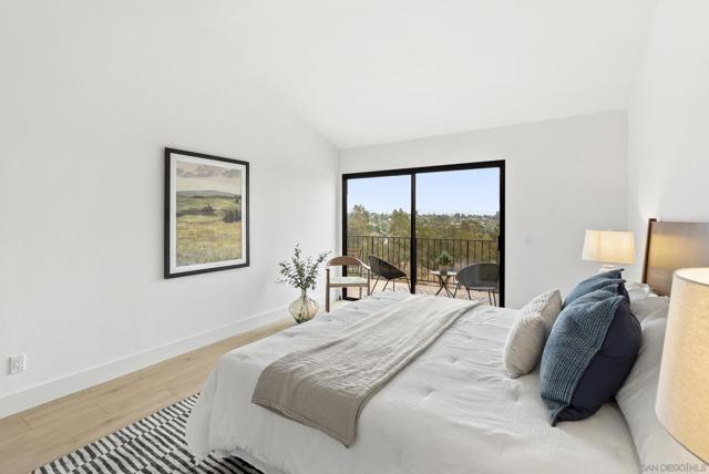 3133 Vista Rica, Carlsbad CA: https://media.crmls.org/mediaz/7af02d50-a40d-4ca7-a4b7-4dd6206d8da0.jpg