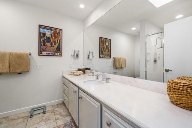 75768 Valle Vista Drive, Indian Wells CA: https://media.crmls.org/mediaz/7af1a636-9f58-4cd8-85ef-2f45a33e419d.jpg