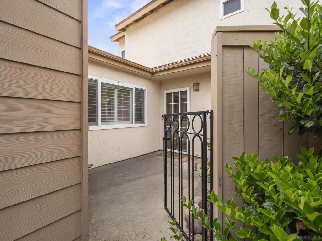 9891 Aviary Drive - photo 4