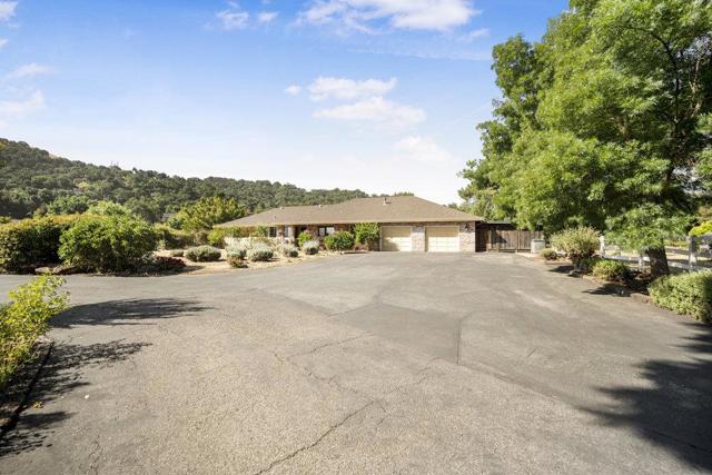 1090 W Edmundson Avenue, Morgan Hill CA: https://media.crmls.org/mediaz/7af2363e-e79c-4c2f-aadd-f4ed65587f0e.jpg