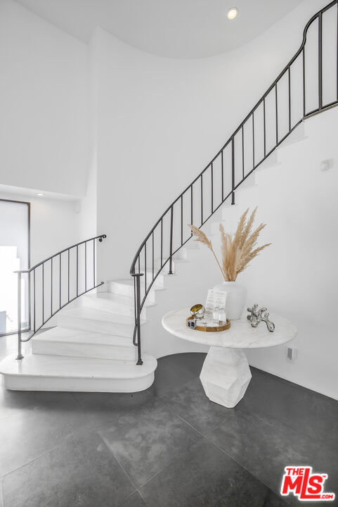2028 Stradella Road, Los Angeles CA: https://media.crmls.org/mediaz/7af2d3c3-c9d4-4d0e-87d8-fcebaad38e74.jpg