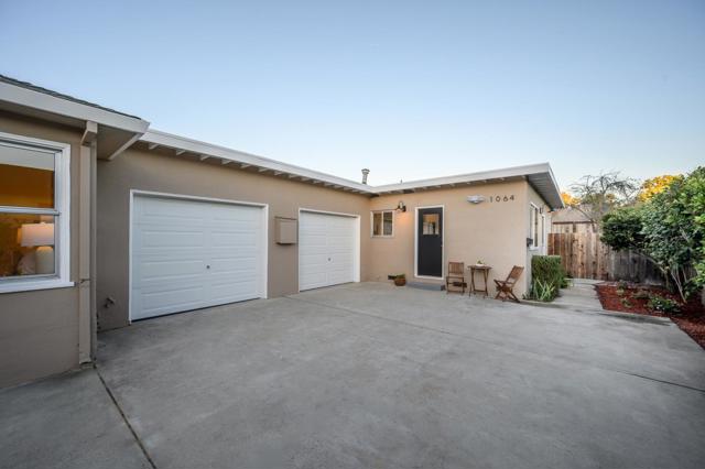 1064 15th Avenue, Redwood City CA: https://media.crmls.org/mediaz/7af2f00c-9815-472c-bebf-9a72f90e7843.jpg