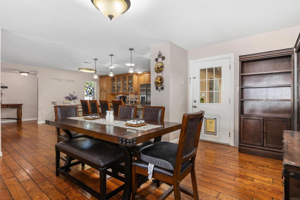 1650 Queenston Drive - photo 8