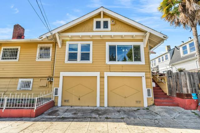 852 58th Street, Oakland CA: https://media.crmls.org/mediaz/7af50861-904b-49c6-81f2-86970b776e6e.jpg