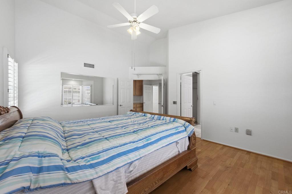 4950 Lerkas Way - photo 16