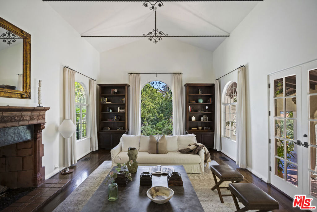 MLS #25564997 image #9