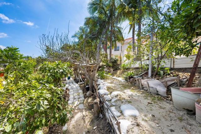 Detail Gallery Image 39 of 61 For 1367 Corona, Bonita,  CA 91902 - 4 Beds | 3/1 Baths