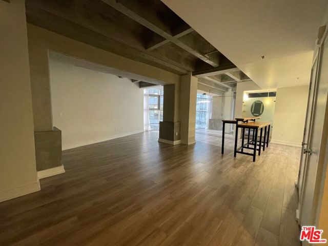 727 W 7th Street, Los Angeles CA: https://media.crmls.org/mediaz/7af6f1f7-f1cb-45cf-bd7a-6550dba3d8fb.jpg